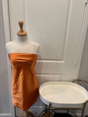 NWT Wild Fable Satin Strapless Mini Dress in Vibrant Orange